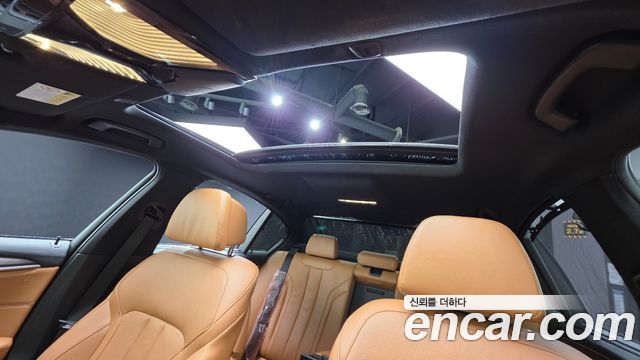 BMW 5 Series (G30) 520d M Sport Package Plus 2017 — фото 12