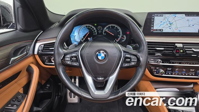 BMW 5 Series (G30) 520d M Sport Package Plus 2017 — фото 14