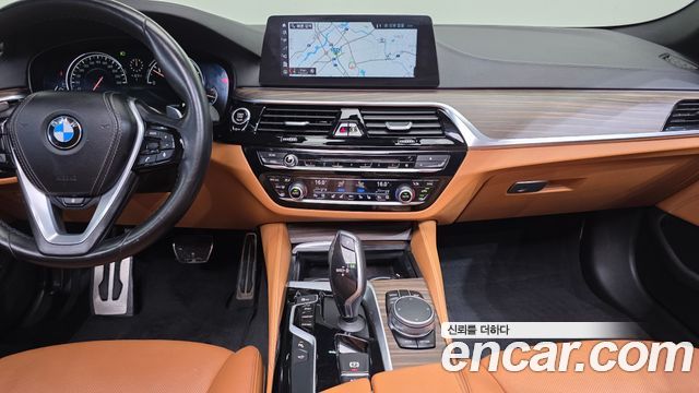 BMW 5 Series (G30) 520d M Sport Package Plus 2017 — фото 15
