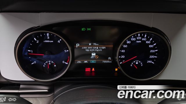 Kia Carnival (IV) Diesel 9-Seater Prestige 2021 — фото 8
