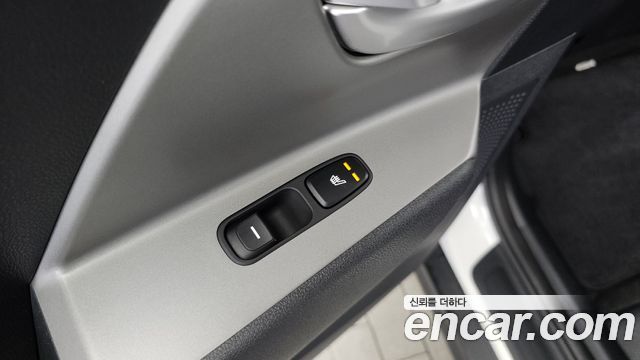 Kia Niro Plus Air 2023 — фото 19