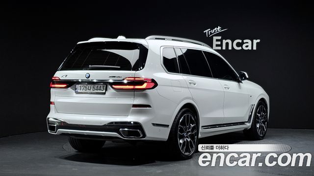 BMW X7 (G07) xDrive 40i M Sport 6STR 2024 — фото 2