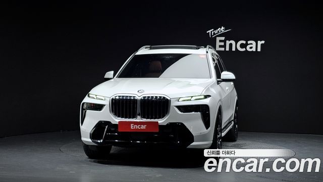 BMW X7 (G07) xDrive 40i M Sport 6STR 2024 — фото 3