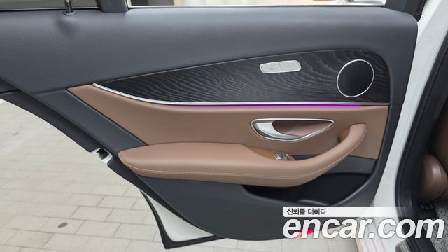 Mercedes-Benz E-Class (W213) E250 Avantgarde 2022 — фото 25
