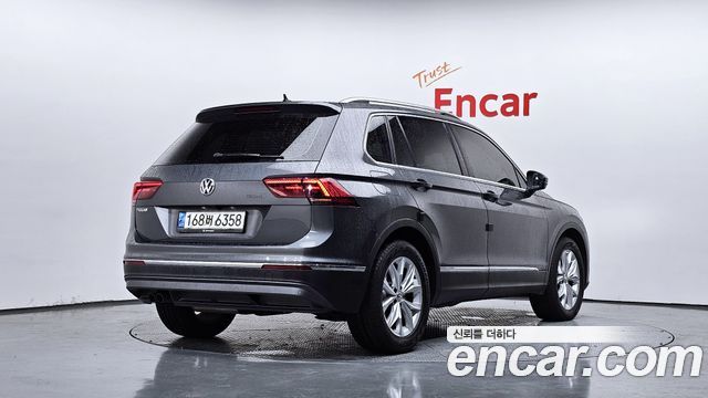 Volkswagen Tiguan (II) 2.0 TDI Premium 2020 — фото 2