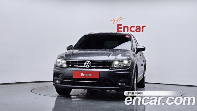 Volkswagen Tiguan (II) 2.0 TDI Premium 2020 — фото 3