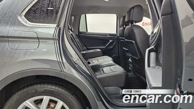 Volkswagen Tiguan (II) 2.0 TDI Premium 2020 — фото 11