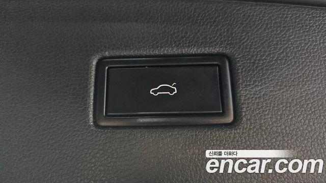 Volkswagen Tiguan (II) 2.0 TDI Premium 2020 — фото 15