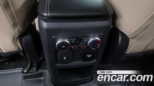 Ford Explorer (VI) 3.0 PHEV 2021 — фото 19