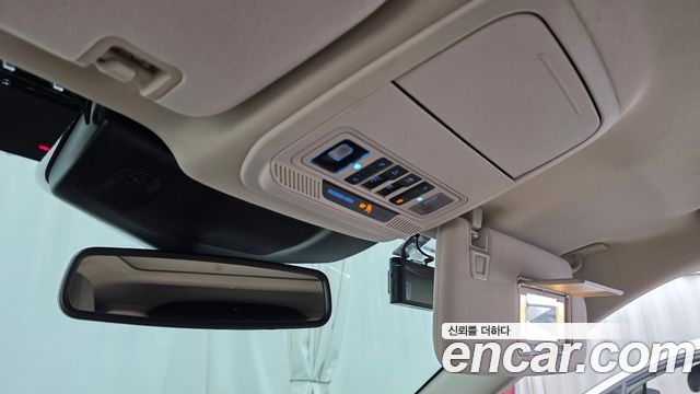 Ford Explorer (VI) 3.0 PHEV 2021 — фото 30
