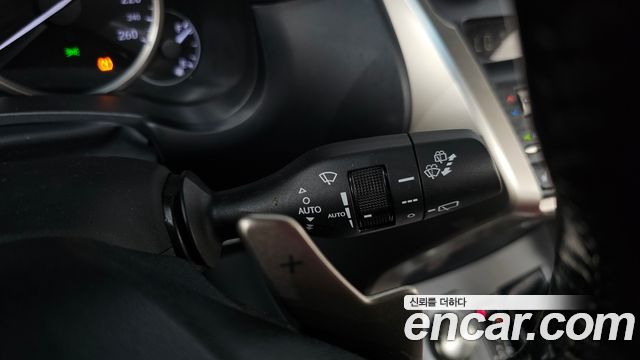 Lexus NX300h Supreme 2018 — фото 18
