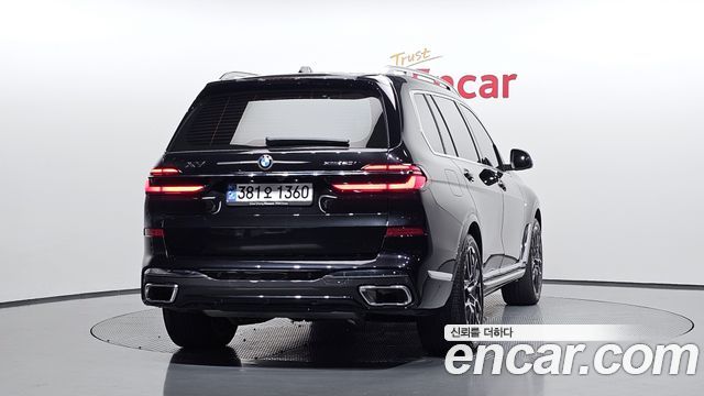 BMW X7 (G07) xDrive 40i M Sport 6STR 2024 — фото 4
