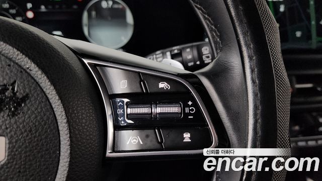 Kia Seltos Gasoline 2.0 2WD Signature 2023 — фото 17