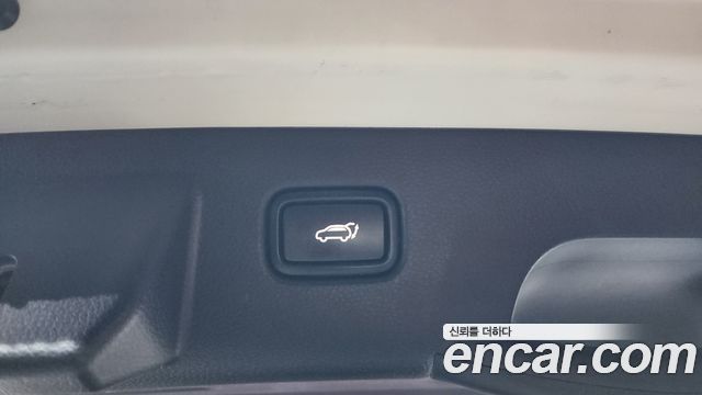 Kia Seltos Gasoline 2.0 2WD Signature 2023 — фото 18