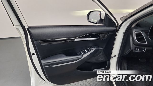 Kia Seltos Gasoline 2.0 2WD Signature 2023 — фото 24