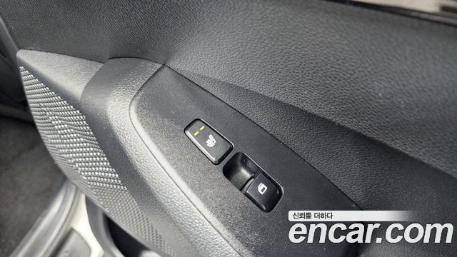 Kia Seltos Gasoline 2.0 2WD Signature 2023 — фото 30