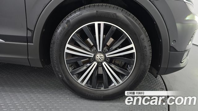 Volkswagen Tiguan (II) 2.0 TDI Prestige 2020 — фото 5