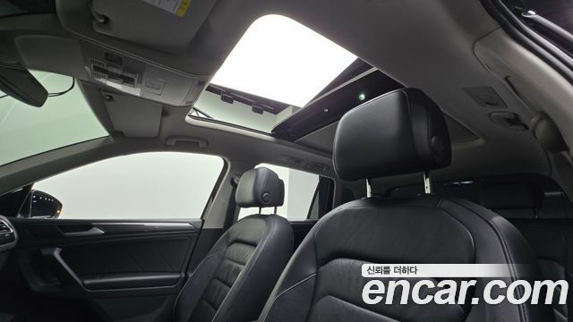 Volkswagen Tiguan (II) 2.0 TDI Prestige 2020 — фото 19