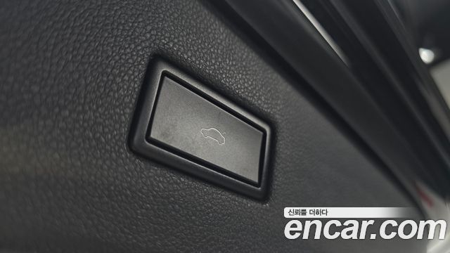 Volkswagen Tiguan (II) 2.0 TDI Prestige 2020 — фото 20