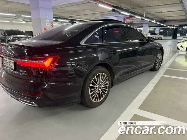 Audi A6 (C8) 40 TDI Quattro Premium 2021 — фото 2