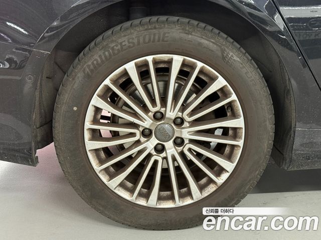Audi A6 (C8) 40 TDI Quattro Premium 2021 — фото 5
