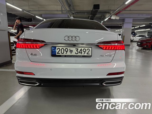 Audi A6 (C8) 45 TFSI Premium 2021 — фото 4
