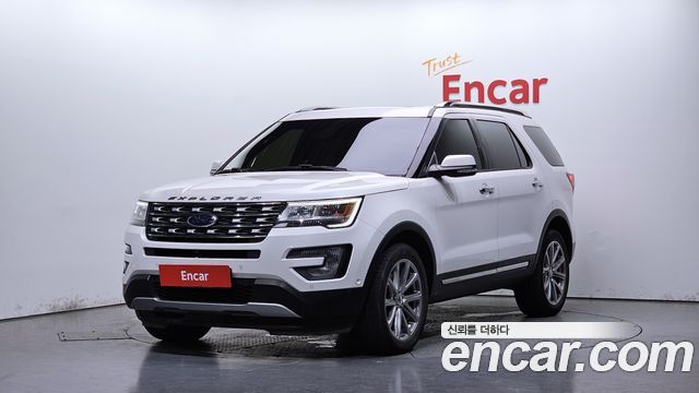 Ford Explorer 2.3 Limited 4WD 5th