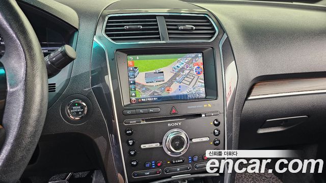Ford Explorer 2.3 Limited 4WD 5th 2017 — фото 14