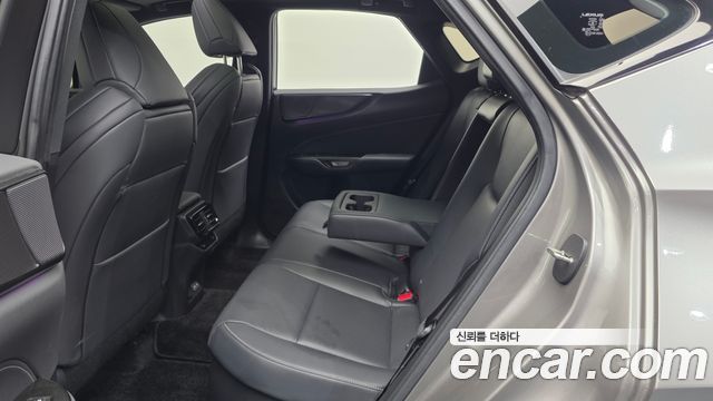 Lexus NX450h+ (II) F-Sport 2025 — фото 16