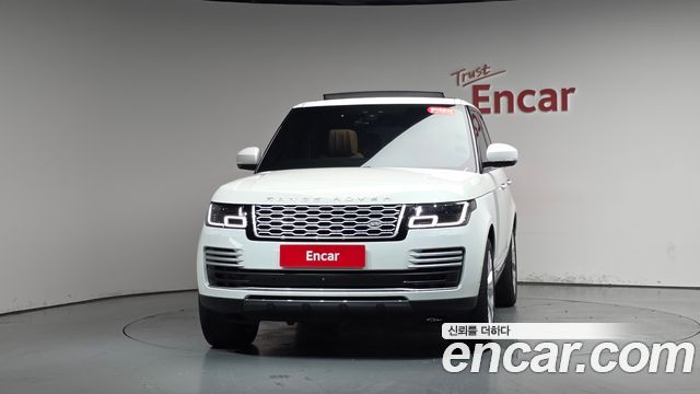 Land Rover Range Rover (IV) 5.0 SC Vogue SE 2019 — фото 3