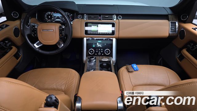 Land Rover Range Rover (IV) 5.0 SC Vogue SE 2019 — фото 7