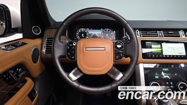 Land Rover Range Rover (IV) 5.0 SC Vogue SE 2019 — фото 12