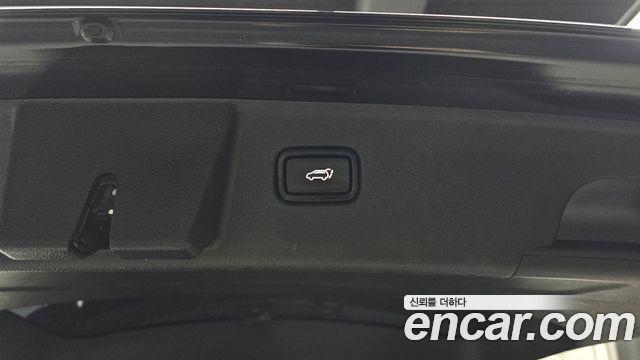 Kia Mohave The Master Diesel 3.0 4WD 6-Seater Masters Gravity 2022 — фото 16