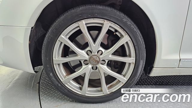 Audi A6 3.0 TFSI Quattro S-LINE C6 2011 — фото 5
