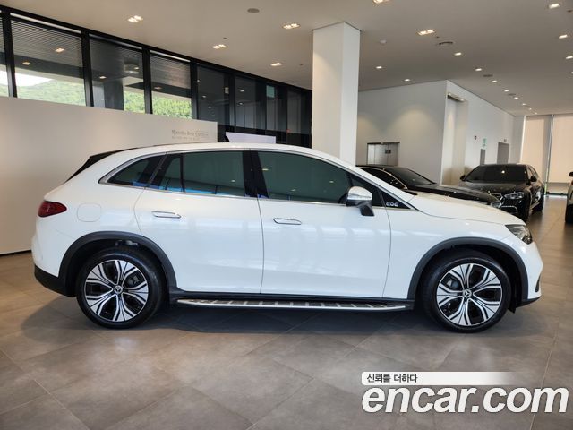 Mercedes-Benz EQE SUV (X294) EQE350 4MATIC 2024 — фото 9
