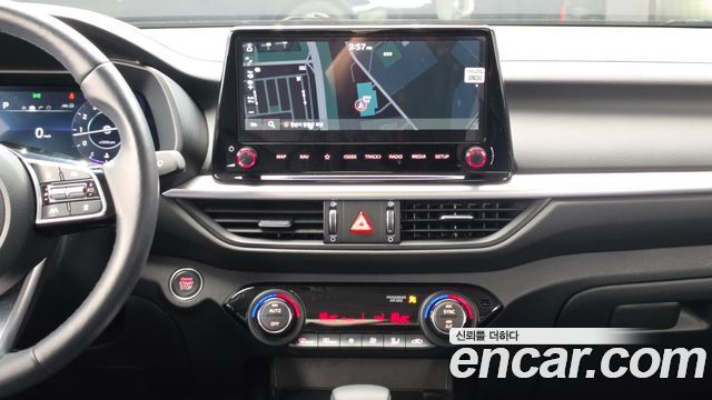 Kia K3 (II) 1.6 Prestige 2024 — фото 14