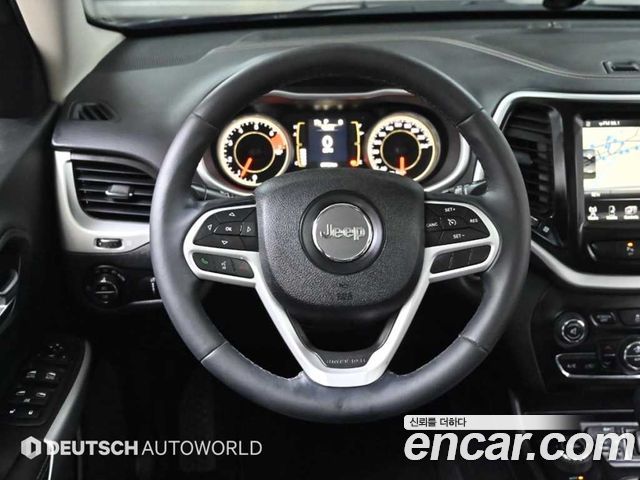 Jeep Cherokee (KL) 2.4 Longitude AWD 2017 — фото 17