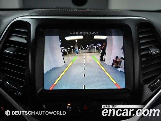 Jeep Cherokee (KL) 2.4 Longitude AWD 2017 — фото 19