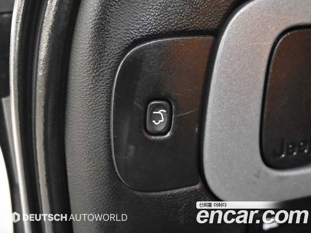 Jeep Cherokee (KL) 2.4 Longitude AWD 2017 — фото 24