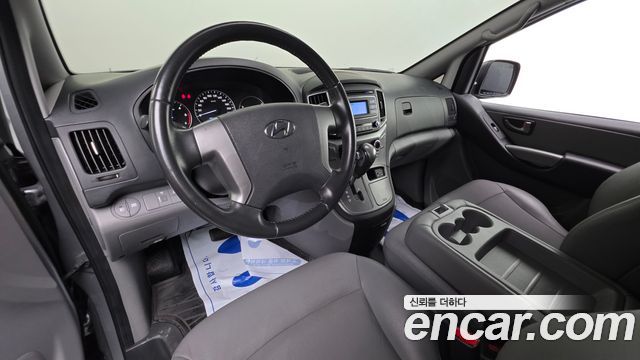 Hyundai Grand Starex Van 3-Seater Smart 2021 — фото 7