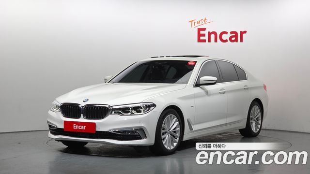 BMW 5 Series (G30) 530i Luxury Plus 2018 — фото 1