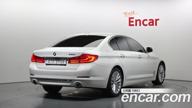 BMW 5 Series (G30) 530i Luxury Plus 2018 — фото 2