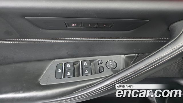 BMW 5 Series (G30) 530i Luxury Plus 2018 — фото 17