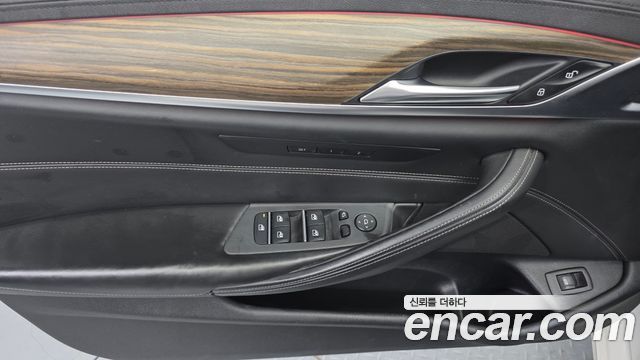 BMW 5 Series (G30) 530i Luxury Plus 2018 — фото 30