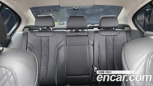 BMW 5 Series (G30) 530i Luxury Plus 2018 — фото 36