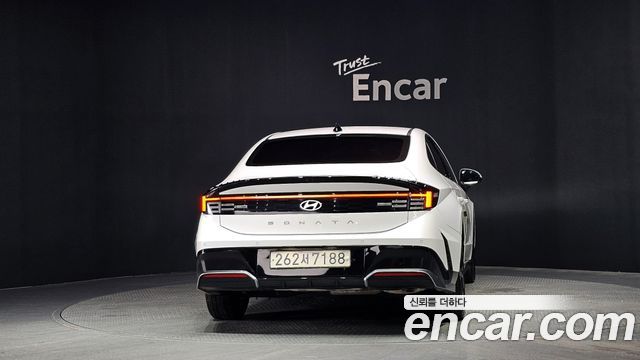Hyundai Sonata The Edge (DN8) 2.0 Premium 2024 — фото 4