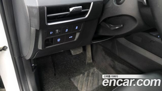 Hyundai Sonata The Edge (DN8) 2.0 Premium 2024 — фото 17