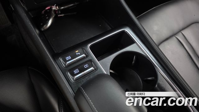 Hyundai Sonata The Edge (DN8) 2.0 Premium 2024 — фото 18