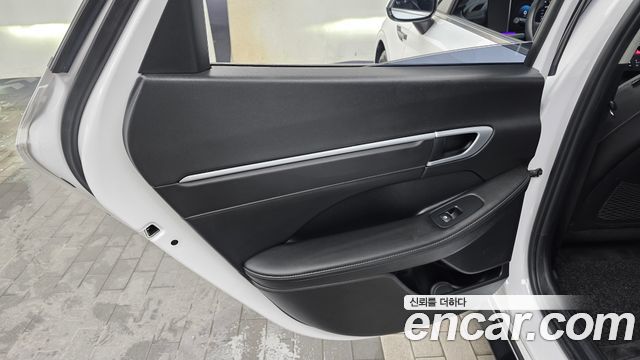 Hyundai Sonata The Edge (DN8) 2.0 Premium 2024 — фото 25