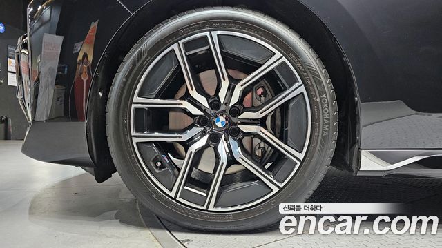 BMW 7 Series (G70) 740i xDrive M Sport 2025 — фото 5